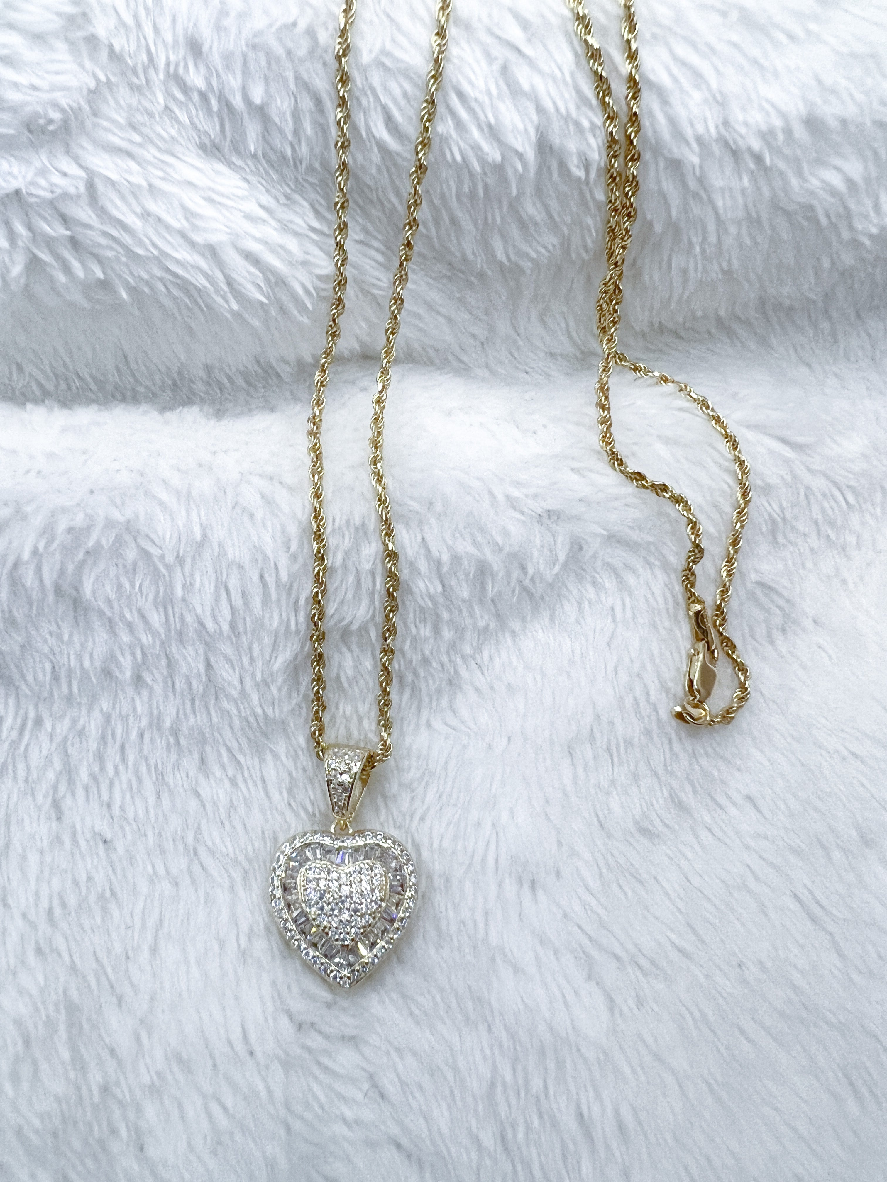 Queen of Hearts Necklace